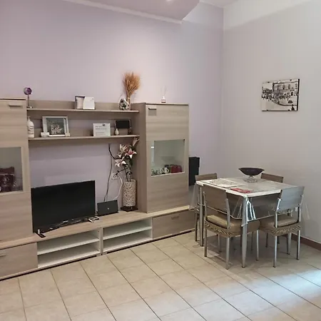 拉基兹塔公寓 * 马泰拉